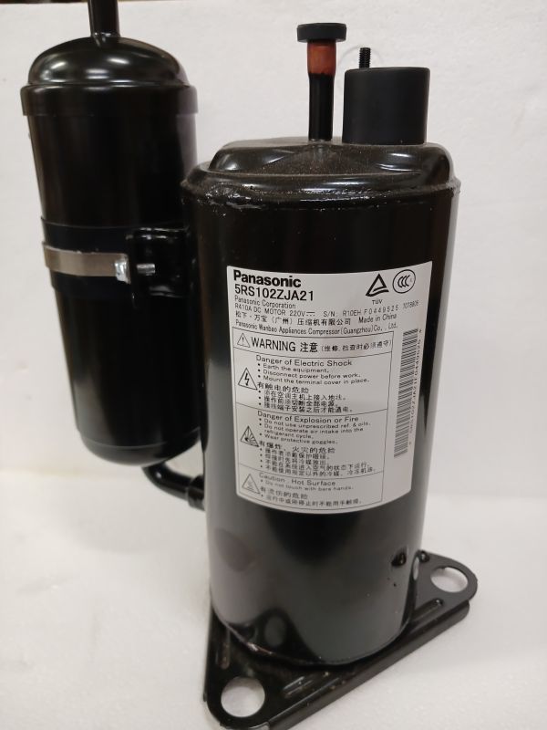 Компресор інверторний Panasonic 5RS102ZJA21