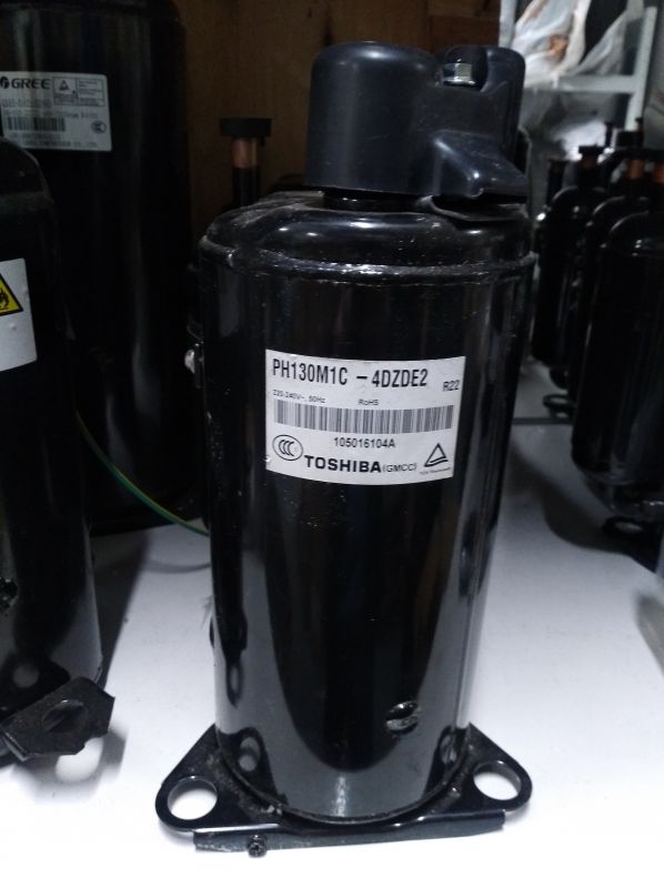 Компресор Toshiba PH130M1C-4DZDE2