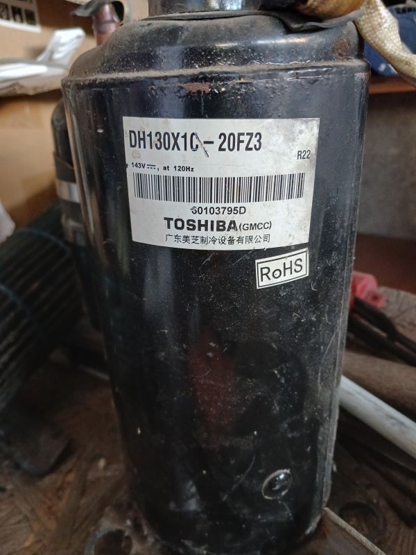 Компресор інверторний Toshiba DH130X1C-20F23